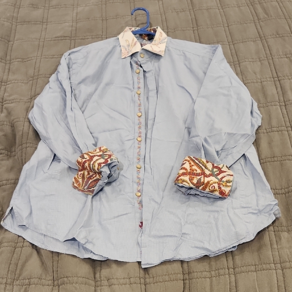 Robert Graham Light Blue Shirt with Patterned Accent Cuffs Size XL!